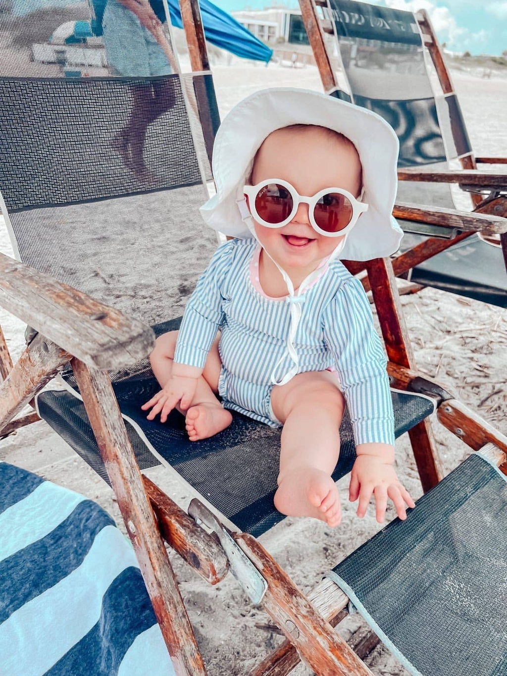 Vanilla Kids Round Sunglasses