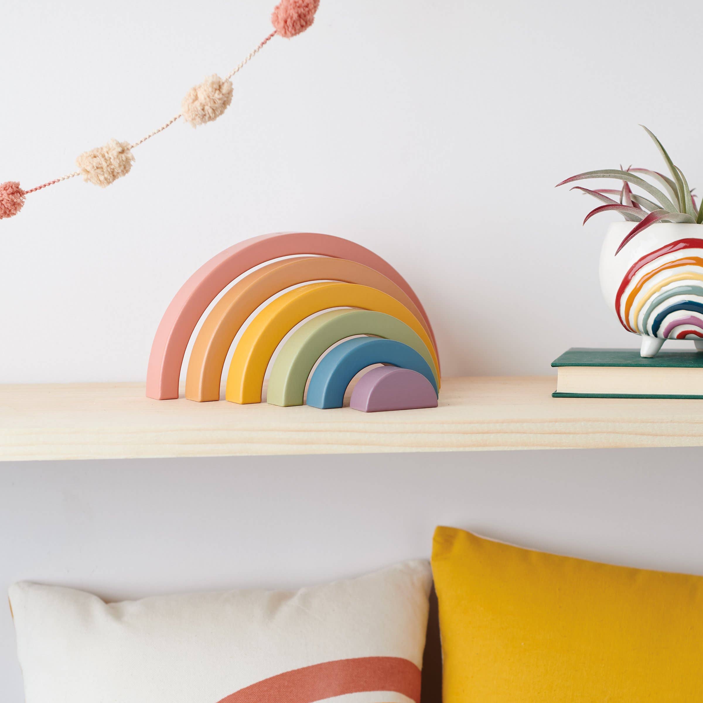 Rainbow Nesting Puzzle