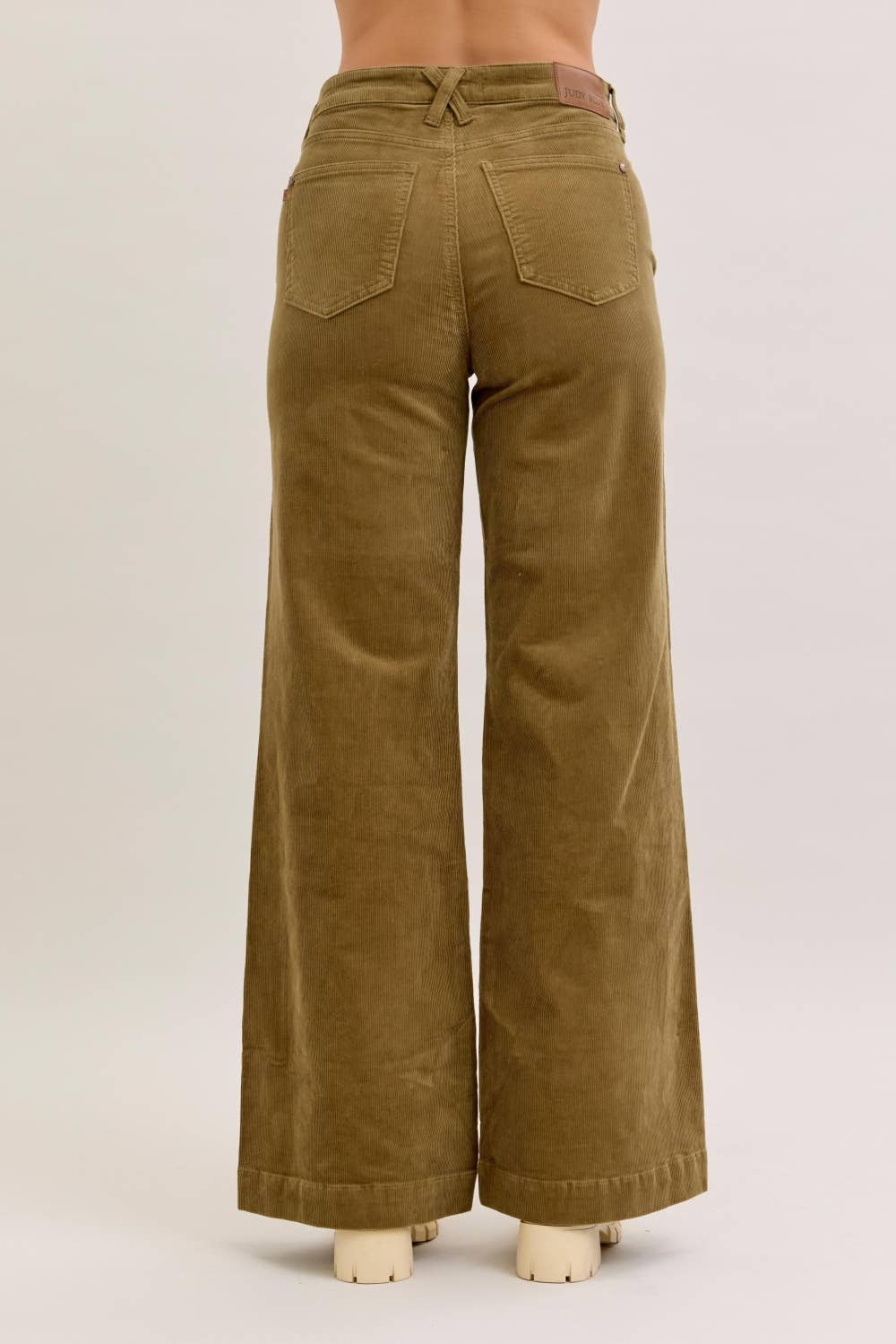 Judy Blue HW Retro Wide Welt Pockets & Forward Side Seams
